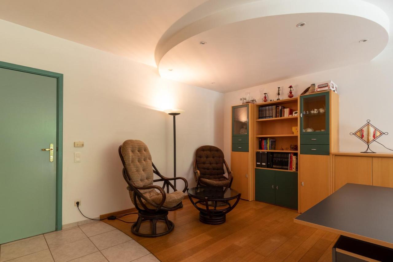 Vakantiehuis Salamander Maasmechelen Bagian luar foto